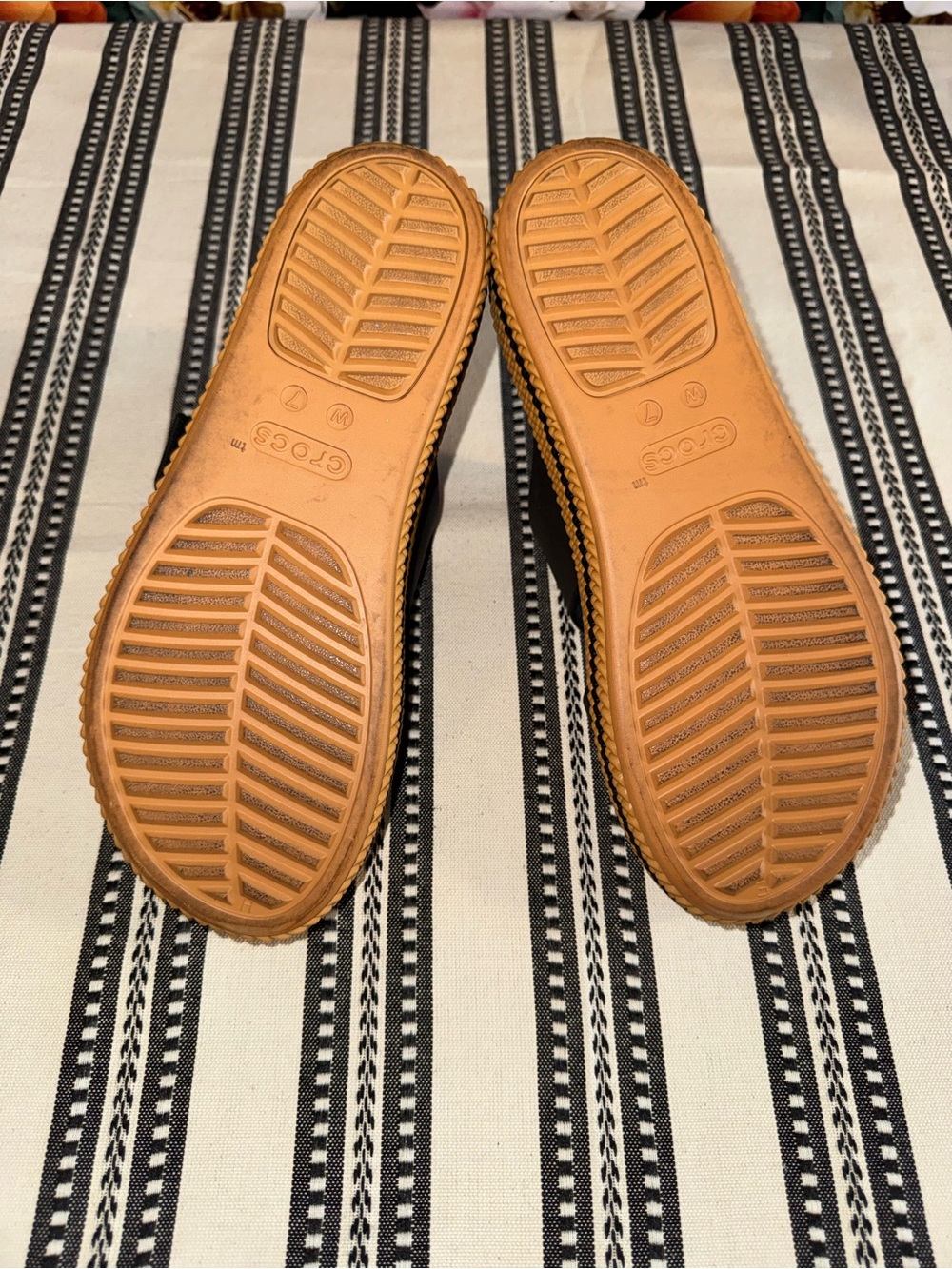 CROCS Double - Strap Black and Tan Platform Sandals, Size 7 - Picture 11 of 15